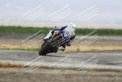 media/May-03-2025-CRA (Sat) [[22b18d099a]]/Races/Race 2/